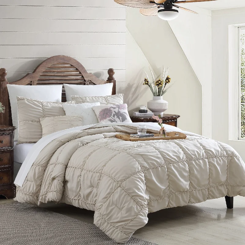 Modern Threads Janna Technique 8 Piece Comforter Set