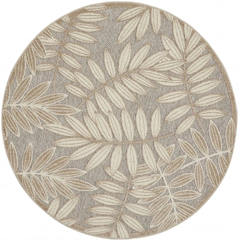 5' Round Round Floral Indoor / Outdoor Area Rug - Gray / Ivory