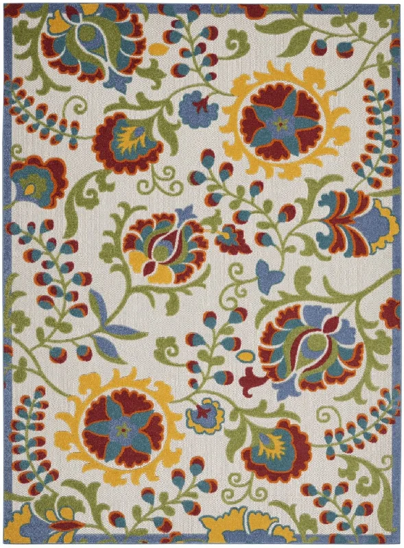 7' X 10' Floral Indoor / Outdoor Area Rug - Ivory / Multi