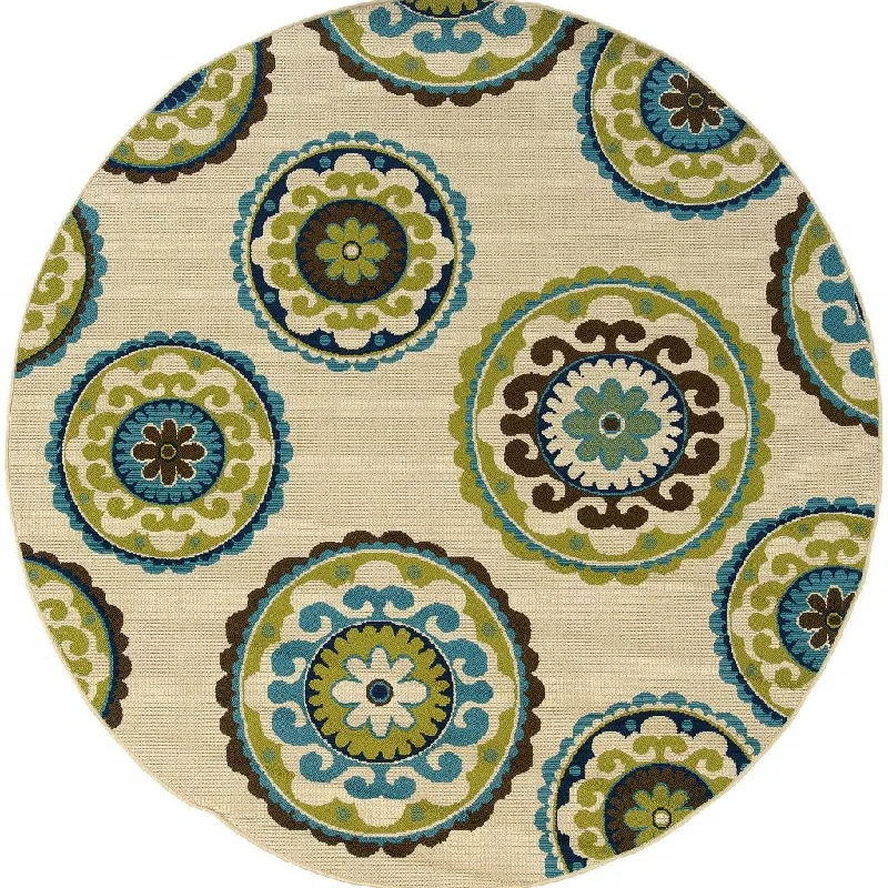 8' X 8' Round Floral Indoor / Outdoor Area Rug - Green / Ivory