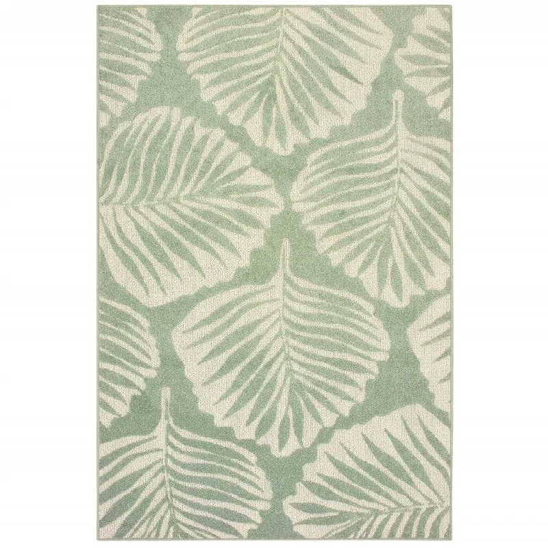 Floral Indoor / Outdoor Area Rug - Green / Ivory