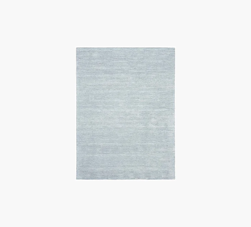 Linear Light Blue 5 x 8 Area Rug